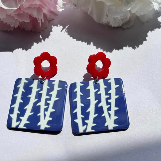 Statement earrings – bold floral &amp; abstract design for a unique, trendy look!