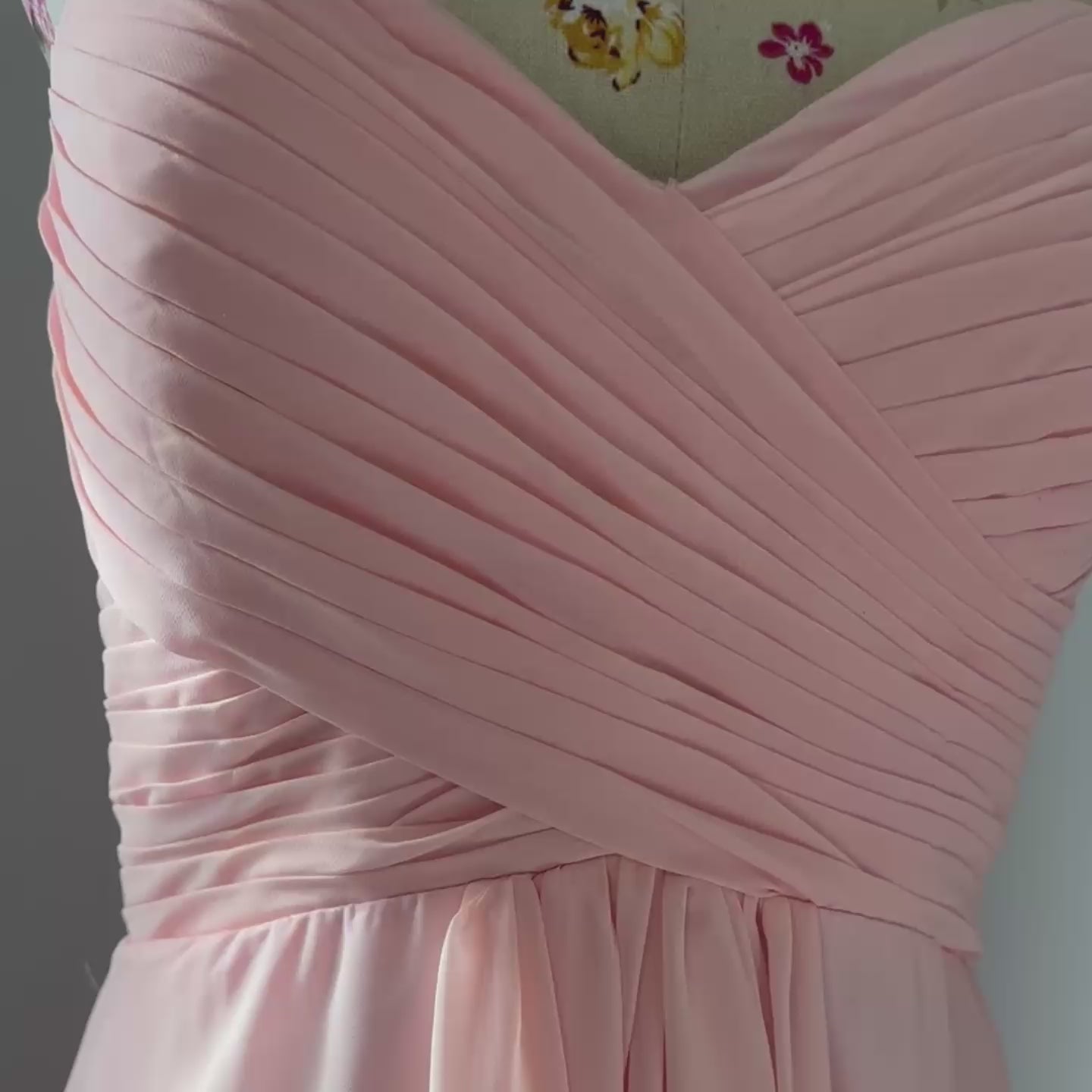 This enchanting blush pink gown is the epitome of timeless elegance, designed to make you feel effortlessly radiant at any special occasion. Featuring a flattering sweetheart neckline with delicately ruched detailing, this dress cascades into a flowy chiffon skirt, creating a dreamy, ethereal silhouette. 