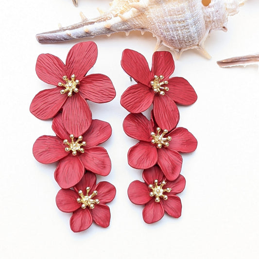 Didi is a three layer fun and original floral acrylic earrings. Something about Didi that just gives us a fresh and renewed look, almost like hope. :)